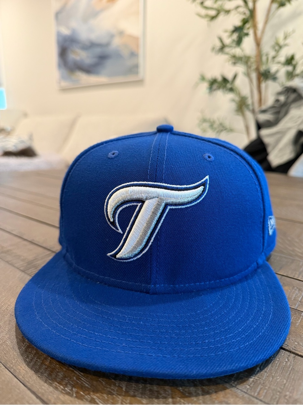 Toronto Blue Jays New Era 59FIFTY Fitted Hat Size 7 1/8 Blue MLB